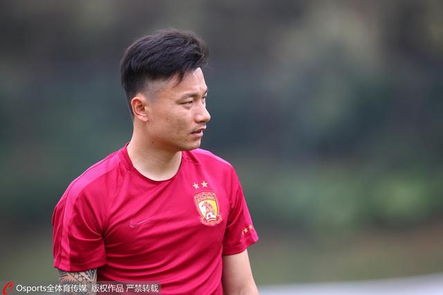 吉拉西希望能留在德甲直到本赛季结束，以争取金靴奖并将斯图加特带回到欧战，并且到时候他也有足够的时间来适应新球队。